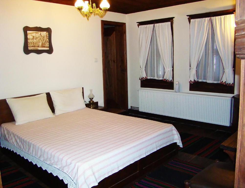 Djudjeva Kyshta Hotel Panagyurishte Habitación foto
